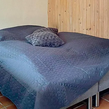 6 Person Holiday In Lsted 度假居 *